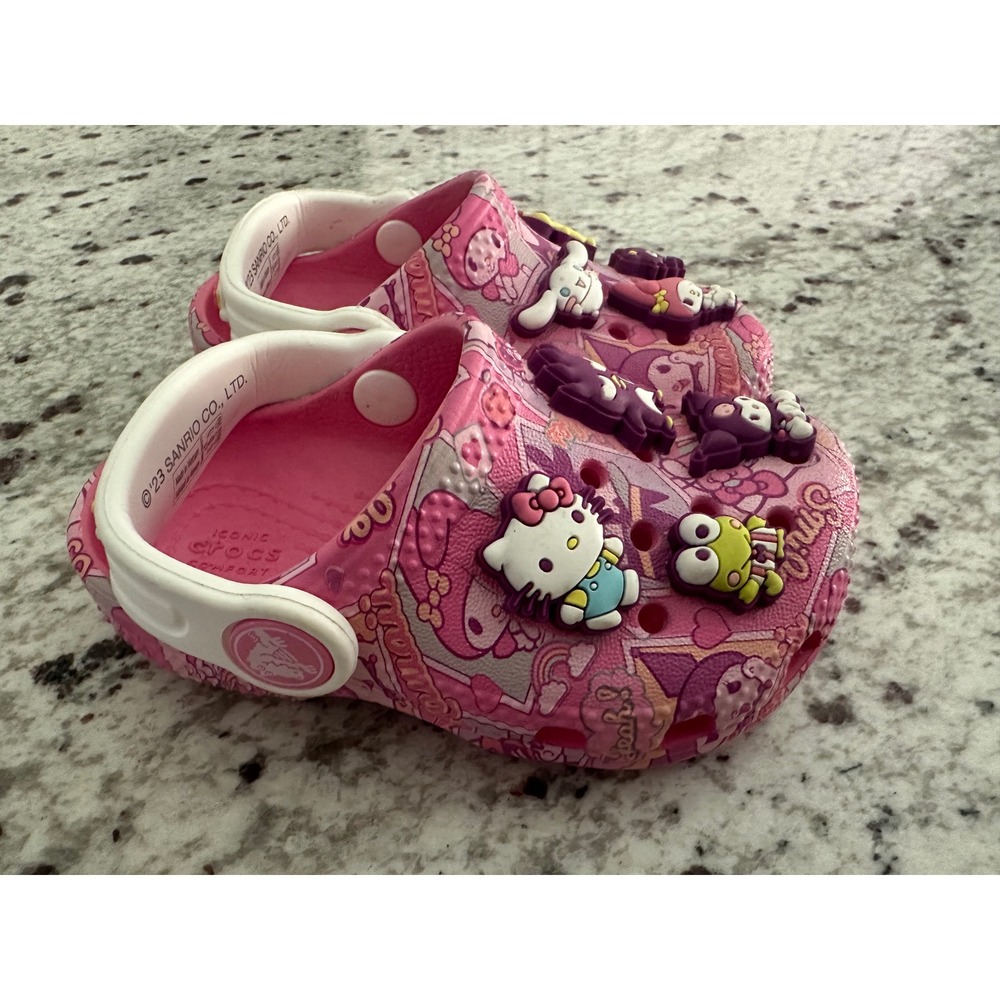 Crocs Sanrio Classic Hello Kitty and friends Clogs‎ Shoes sz 5
